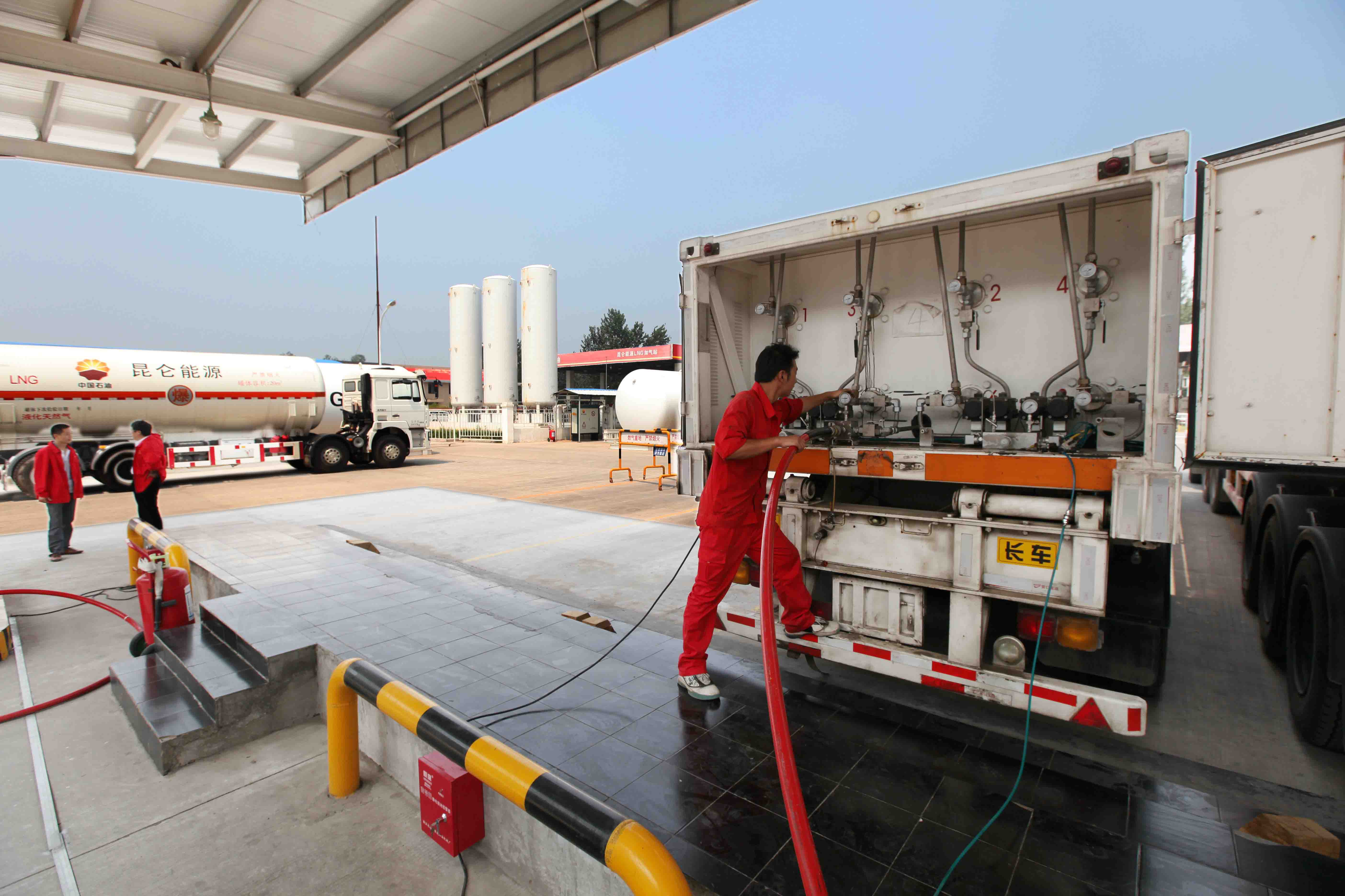 GDP添绿_爱绿护绿手抄报(3)