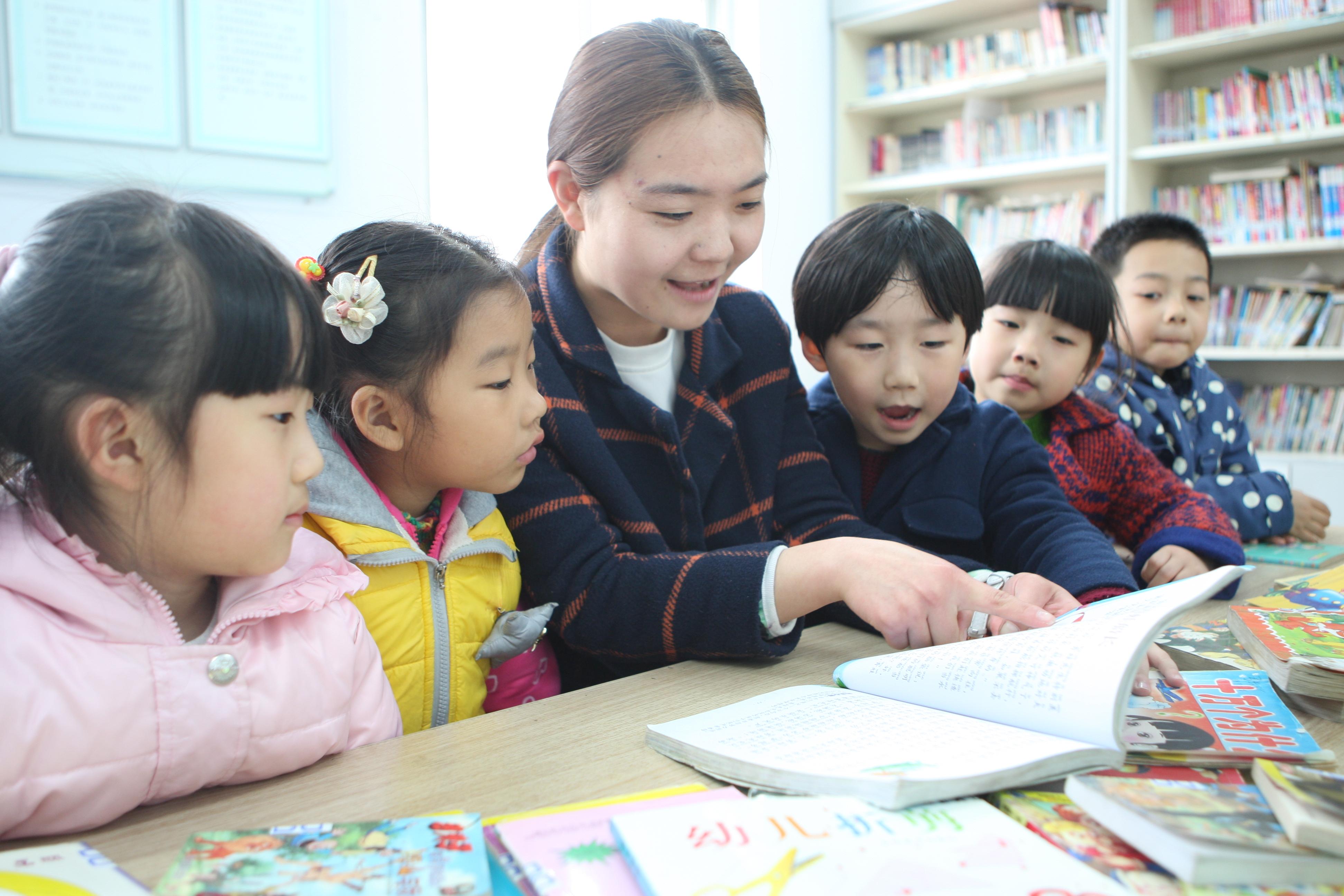图片新闻:解放区国际儿童图书日活动丰富多彩