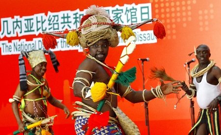 ����3��������οͳ�150�� �ٴ������ο��¸�